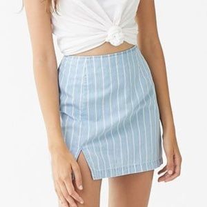 Blue denim skirt with side slit